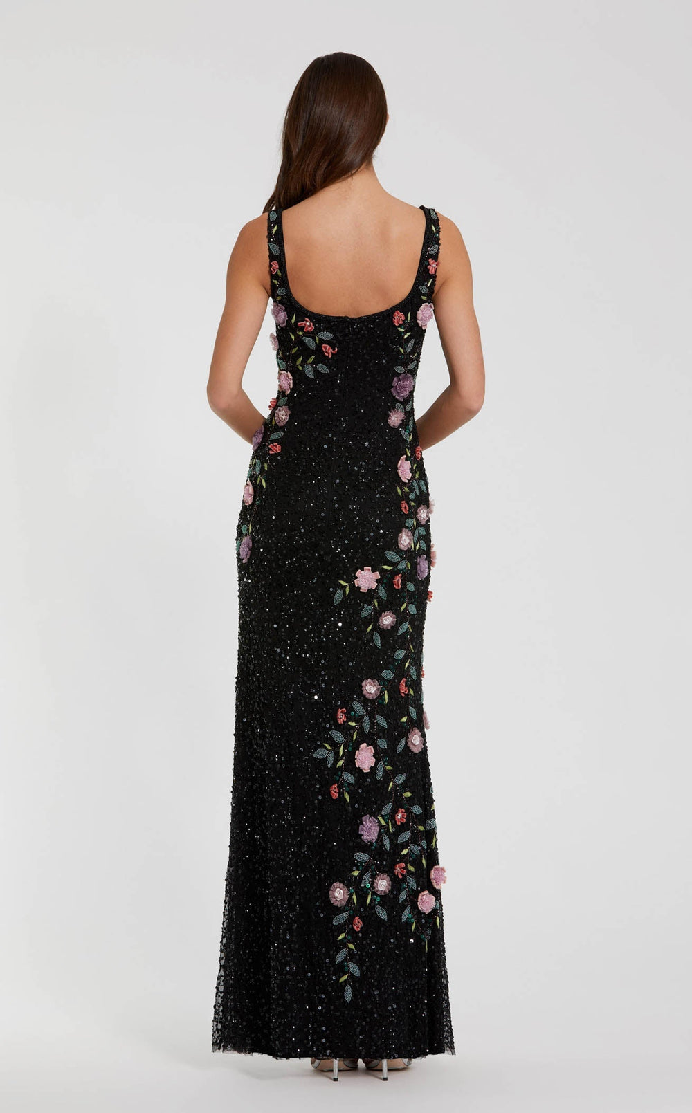 Exquisite Mac Duggal 9340 Dress detail view - VOLAKK