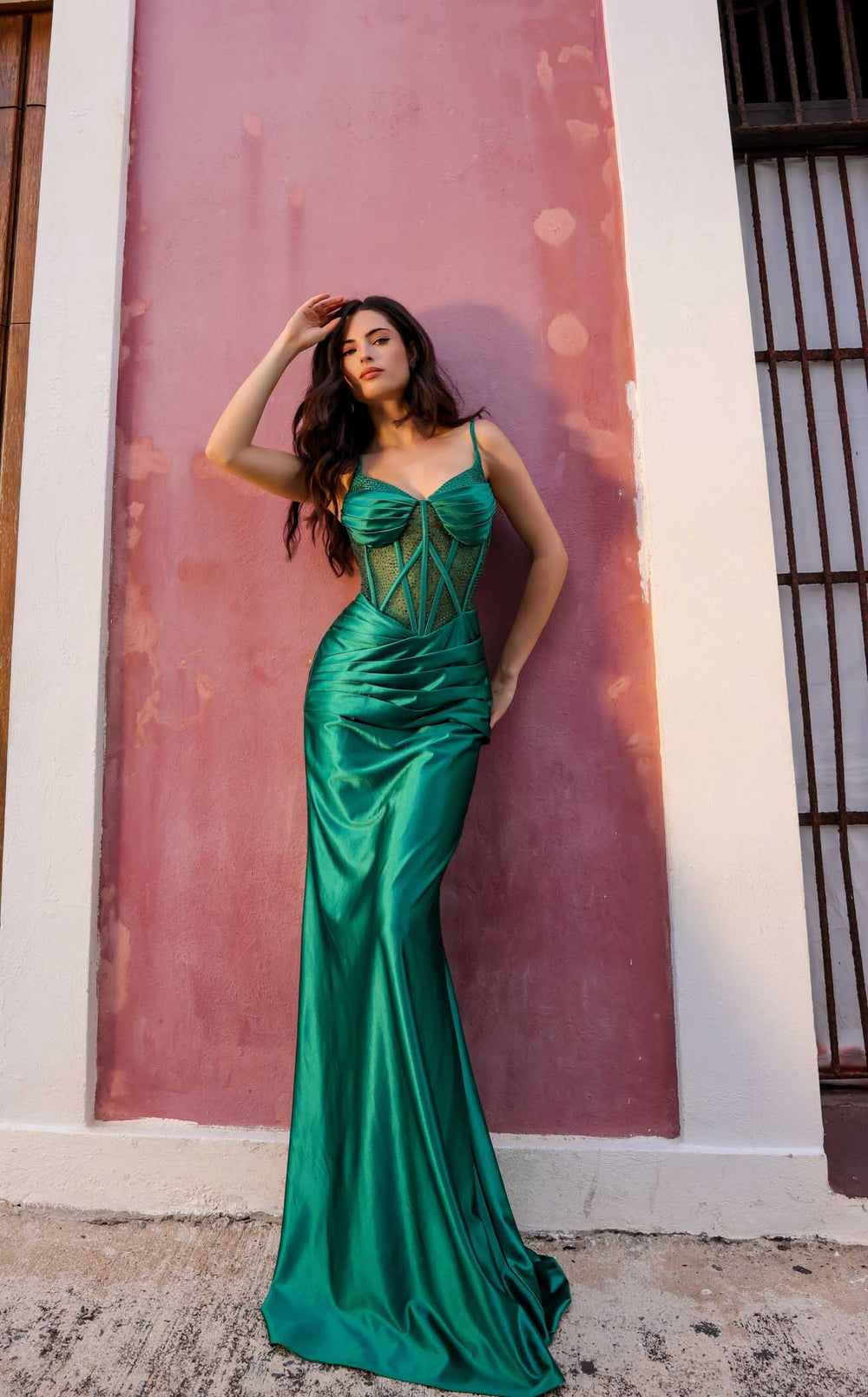 Exquisite Nox Anabel E1292 Dress detail view - VOLAKK