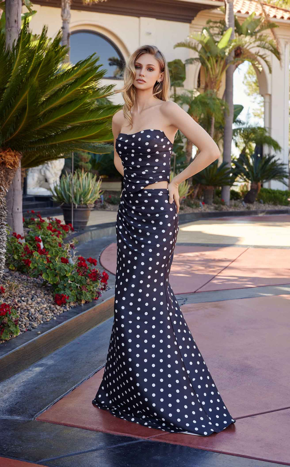 Nox Anabel E1924 Dress details - VOLAKK