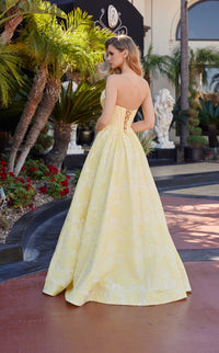 Nox Anabel T1912 Dress view 14
