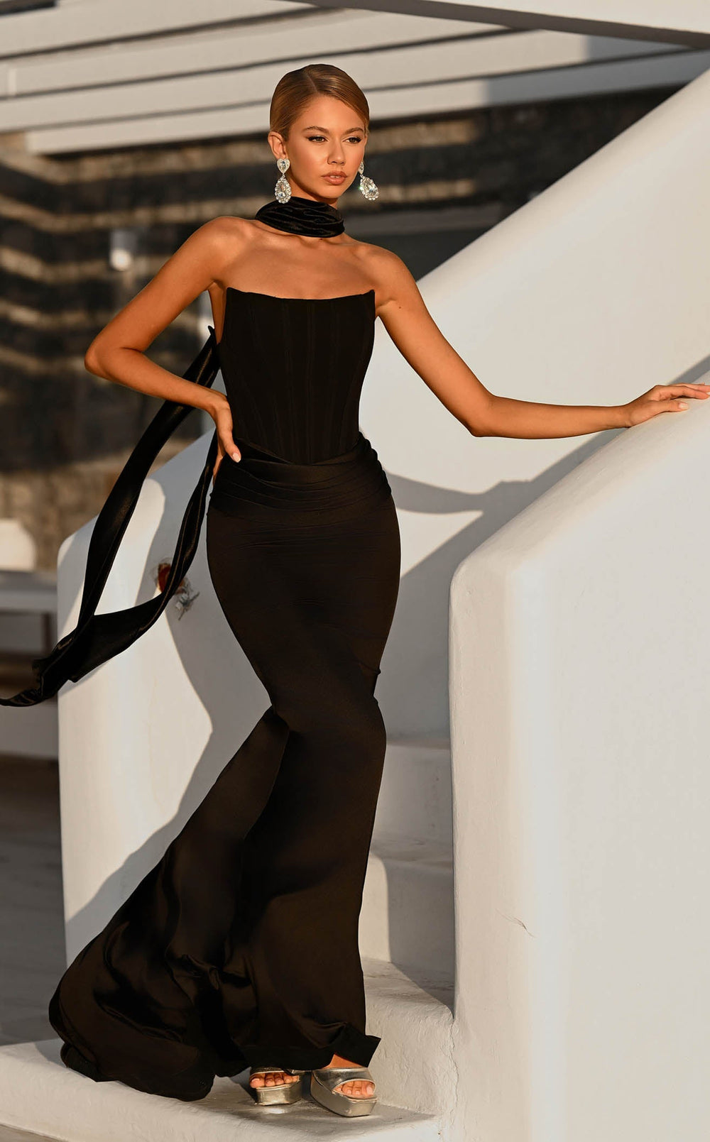 Exquisite Portia and Scarlett PS26032 Dress detail view - VOLAKK