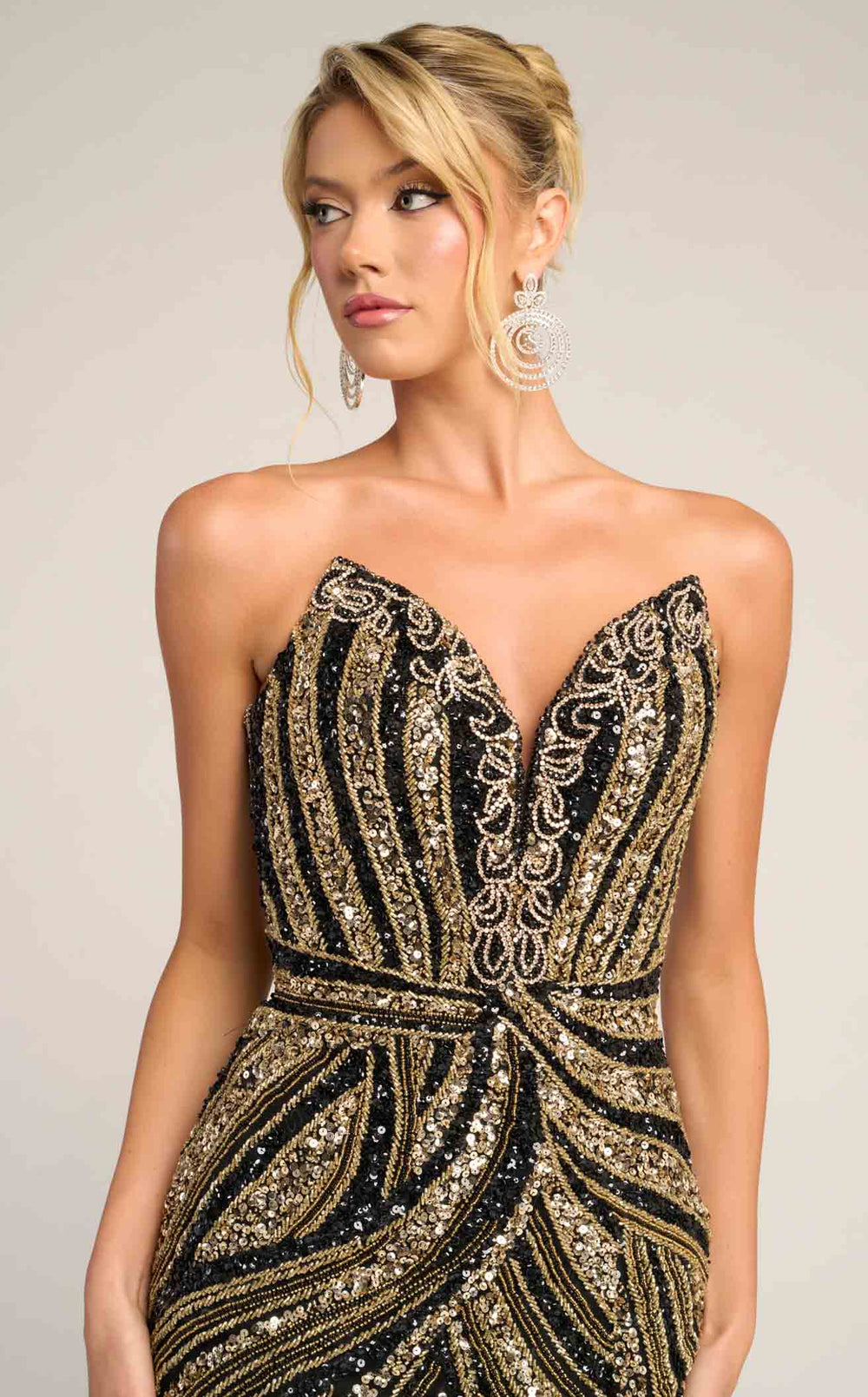 Portia and Scarlett PS26418C Dress details - VOLAKK