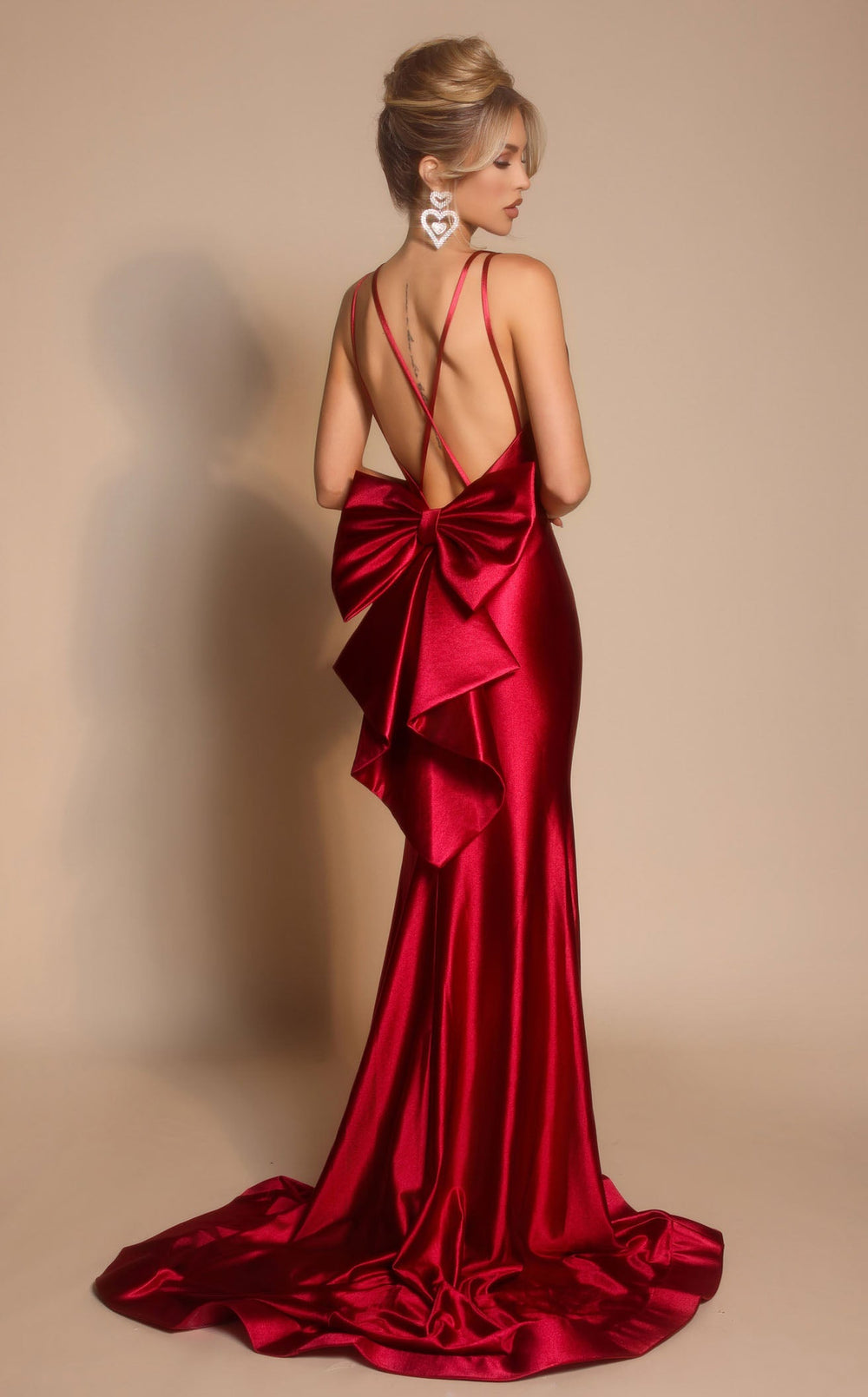 Exquisite Portia and Scarlett XO095 Dress detail view - VOLAKK
