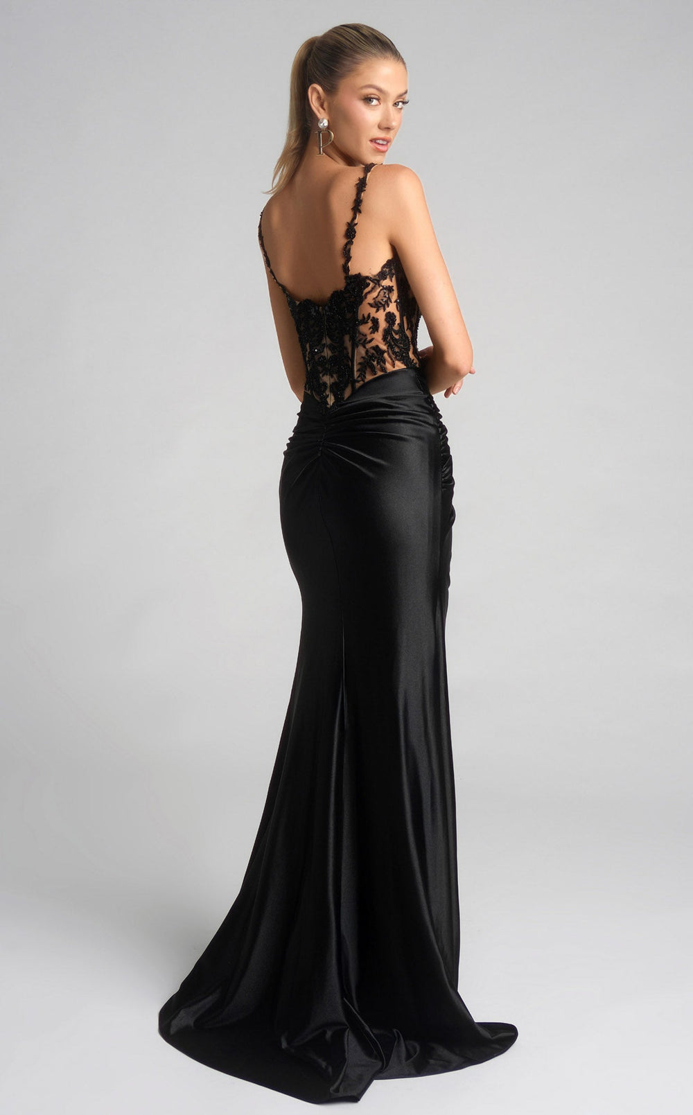 Portia and Scarlett XO119 Dress details - VOLAKK