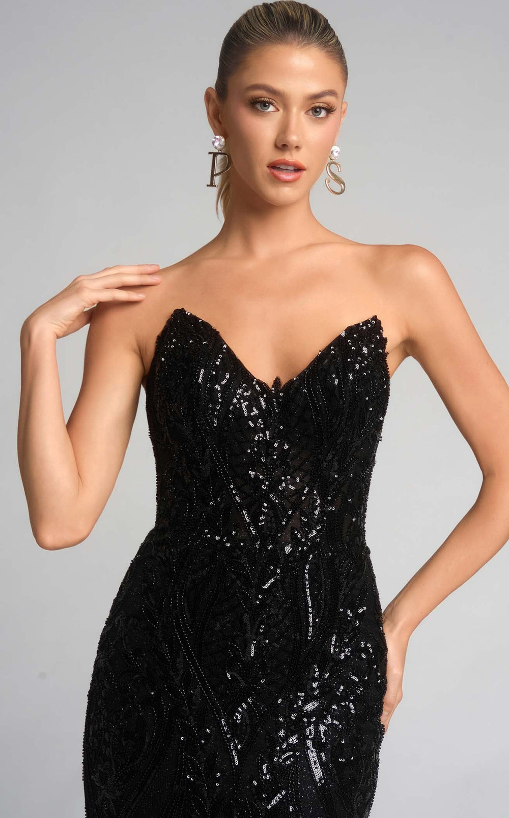 Portia and Scarlett XO134 Dress details - VOLAKK