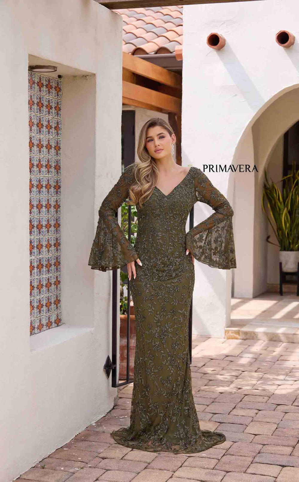 Primavera Couture 12185 Dress details - VOLAKK
