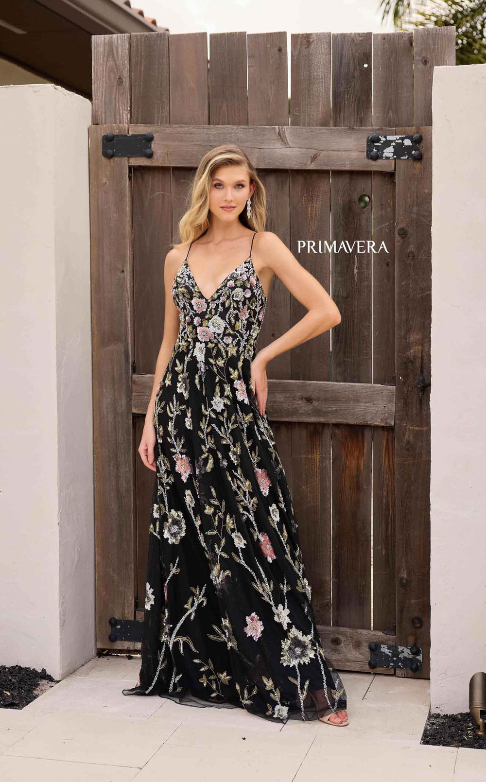 Primavera Couture 4378 Dress details - VOLAKK