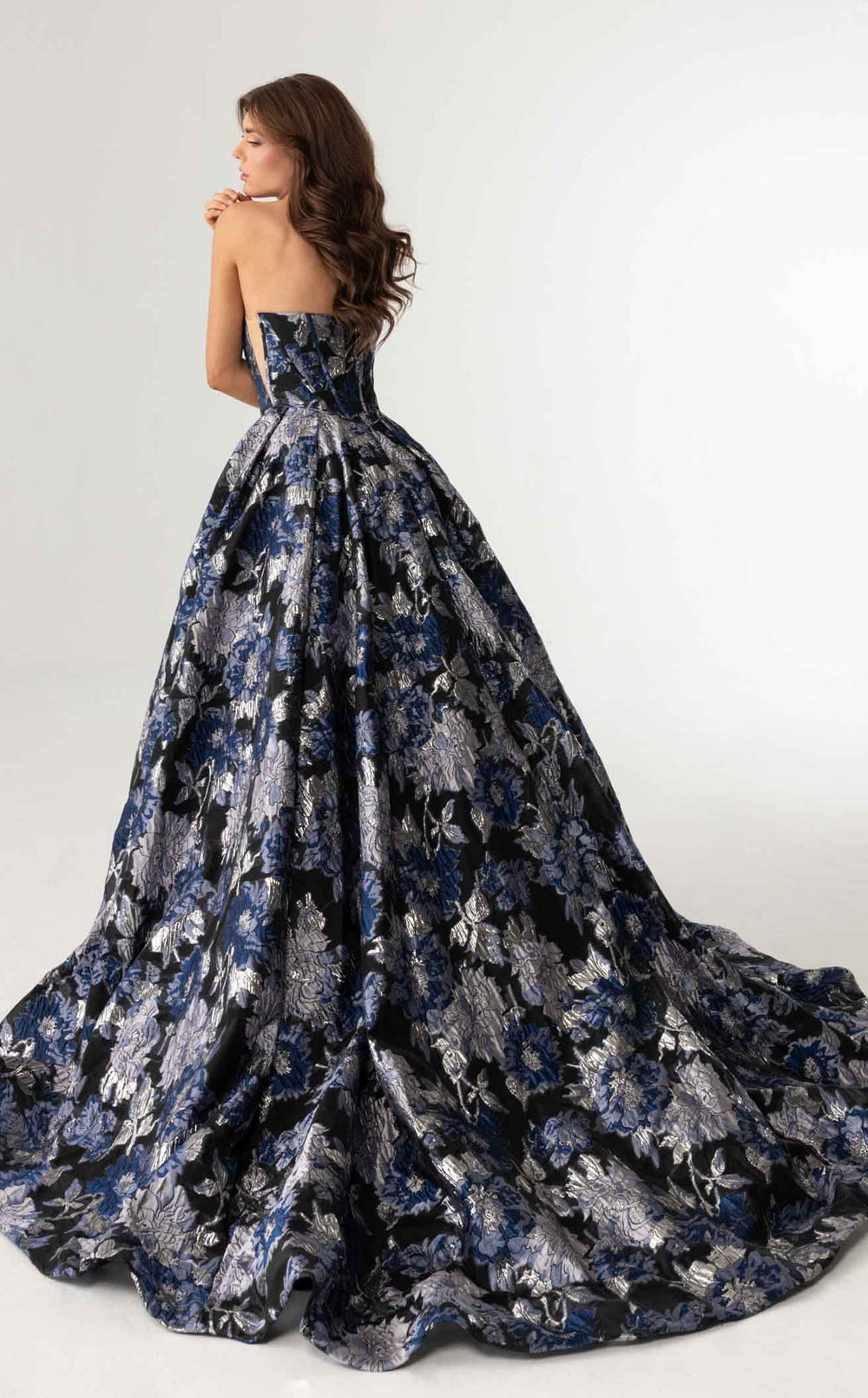 Exquisite Rachel Allan 70975 Dress detail view - VOLAKK