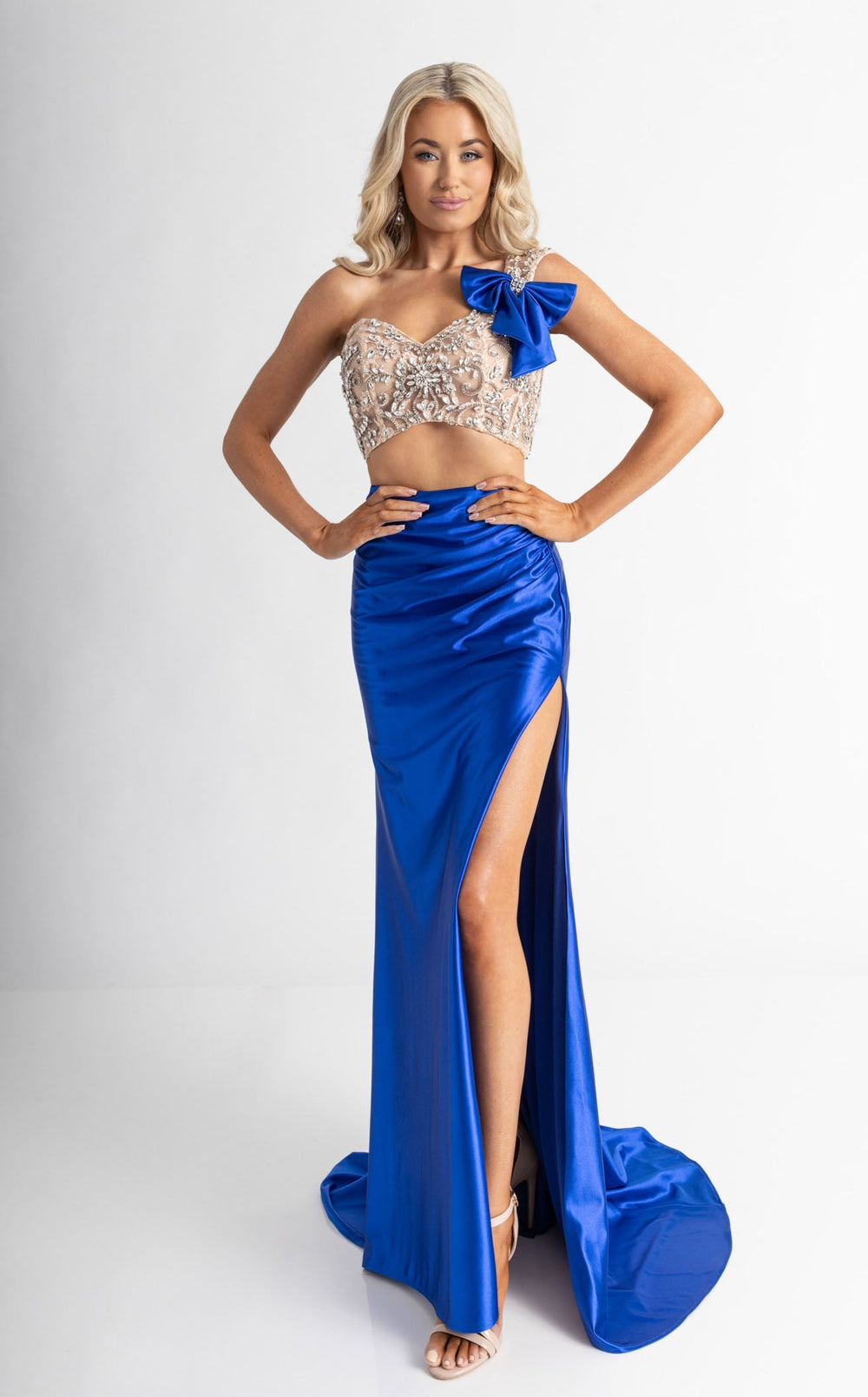 Exquisite Rachel Allan 71000 Dress detail view - VOLAKK