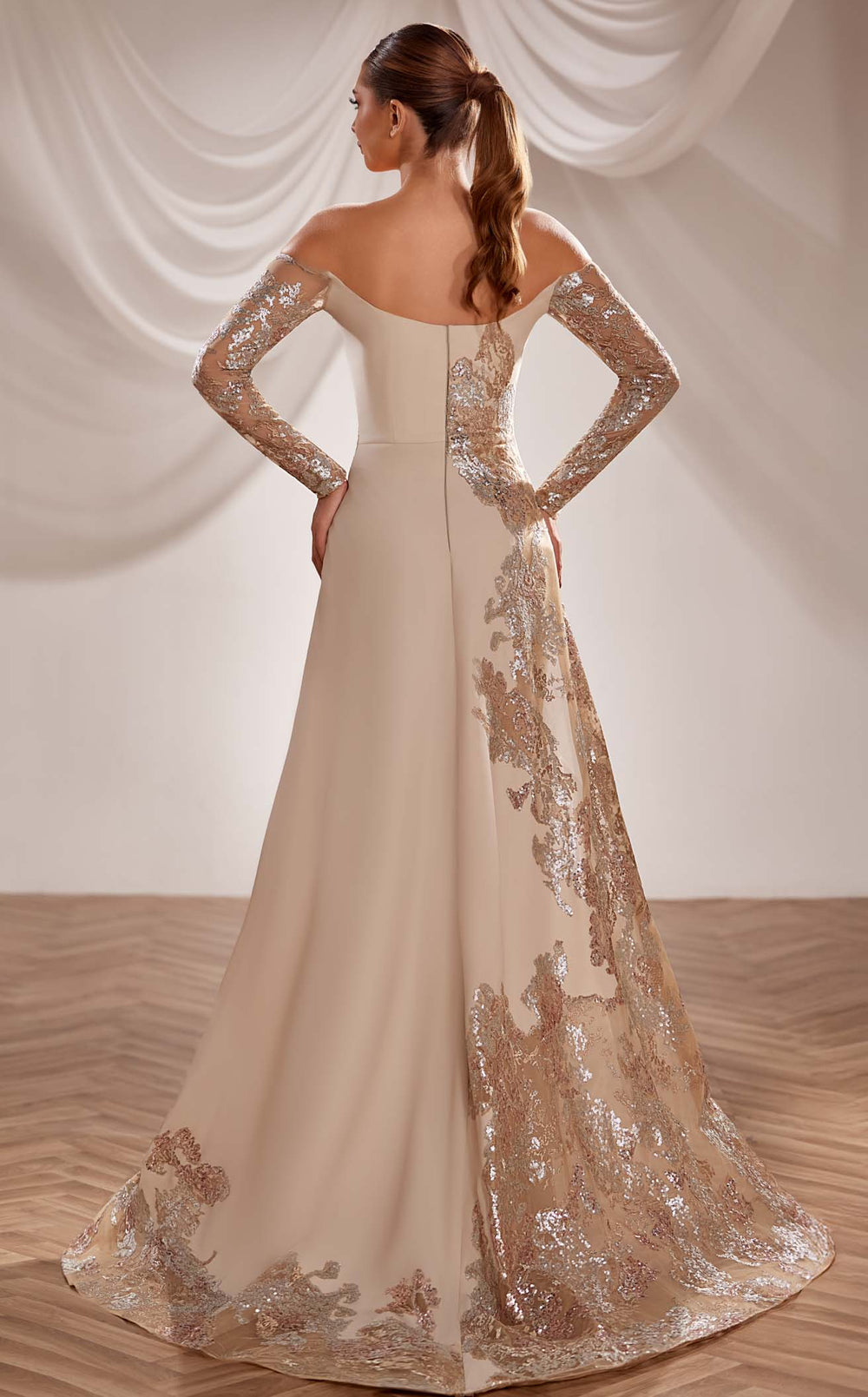 Exquisite Reverie Couture 237 Dress detail view - VOLAKK