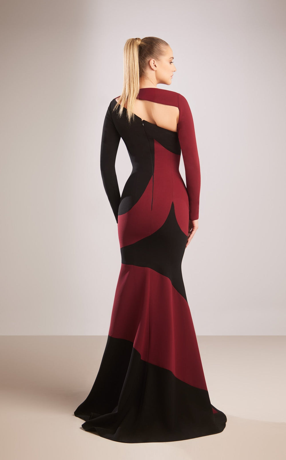 Reverie Couture FW187 Dress details - VOLAKK