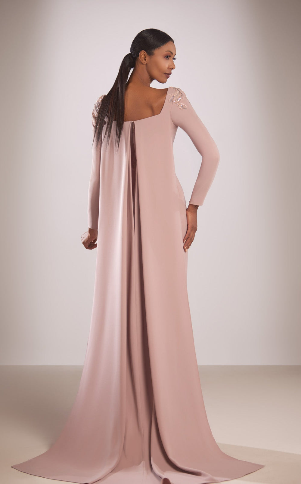 Exquisite Reverie Couture FW209 Dress detail view - VOLAKK