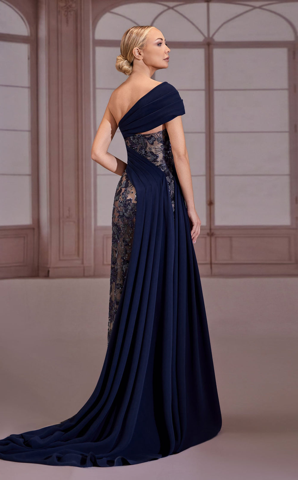 Exquisite Reverie Couture FW261 Dress detail view - VOLAKK