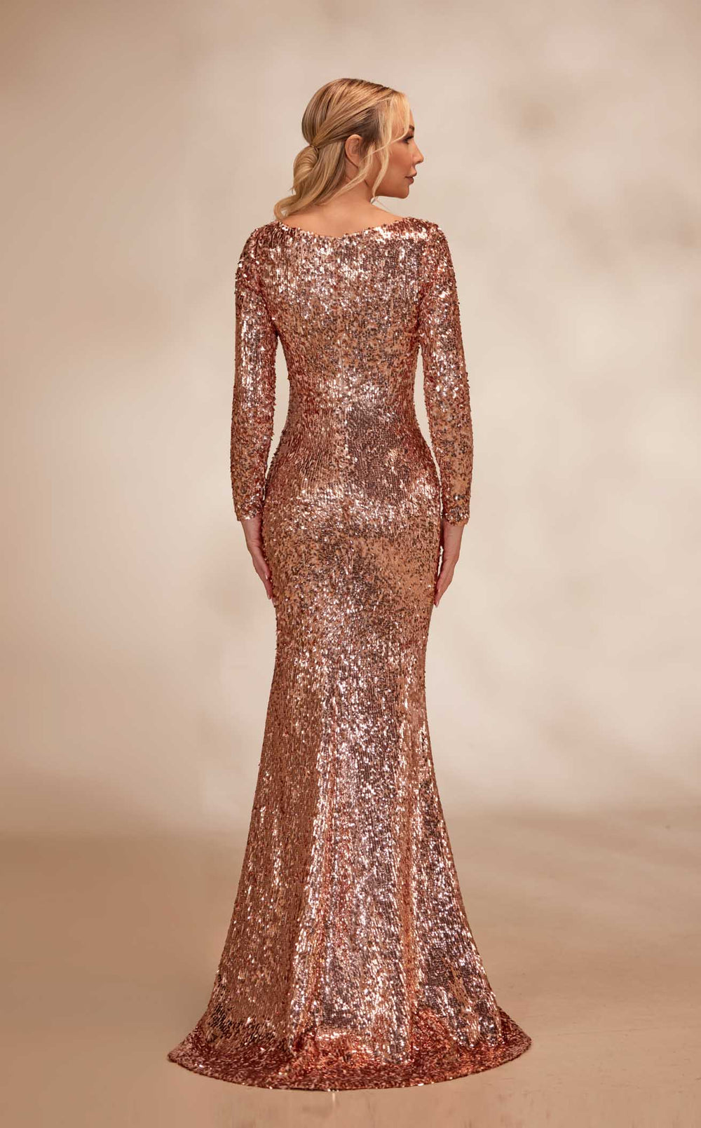 Exquisite Reverie Couture FW7 Dress detail view - VOLAKK