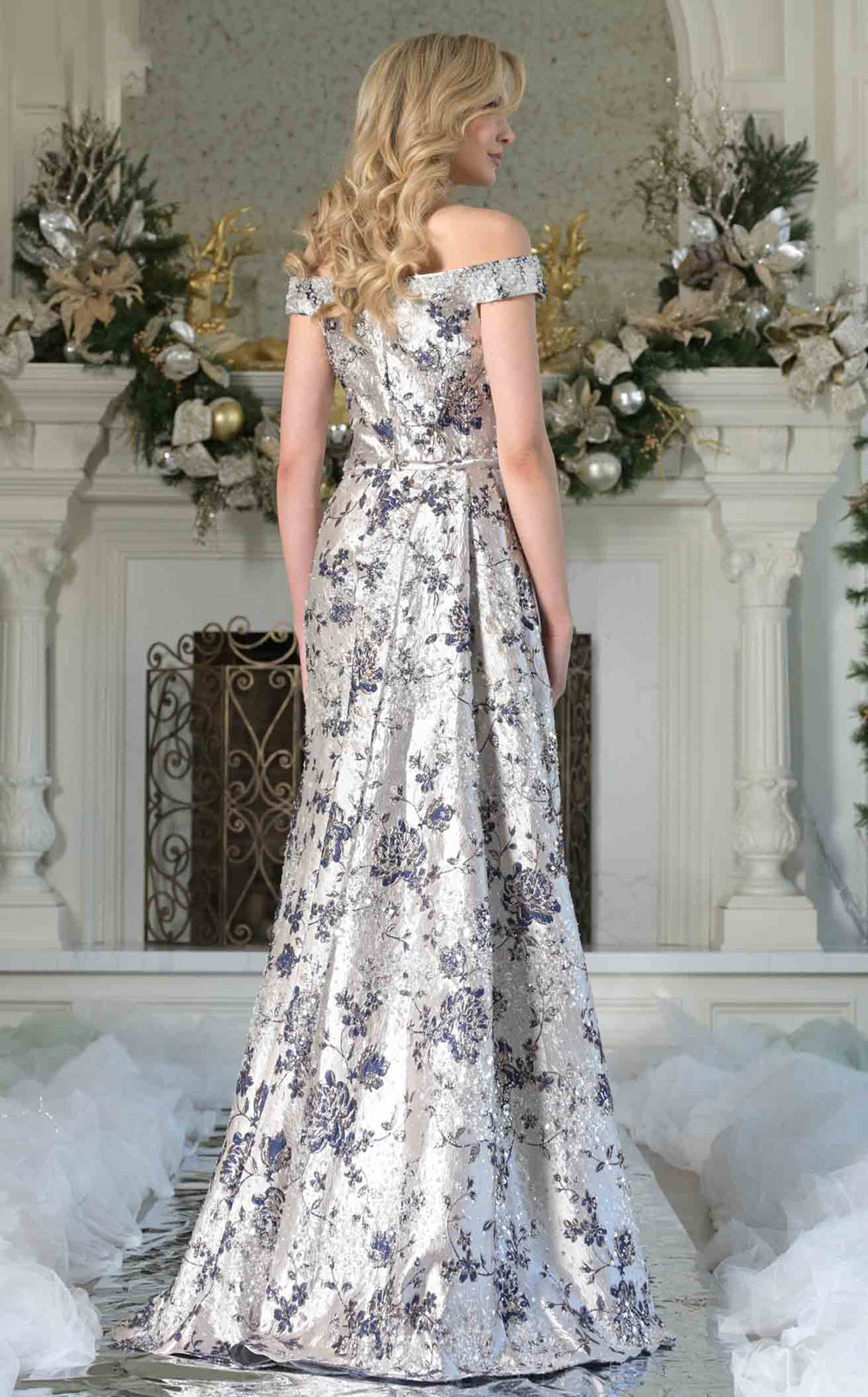 Exquisite Rina Di Montella RD2912 Dress detail view - VOLAKK