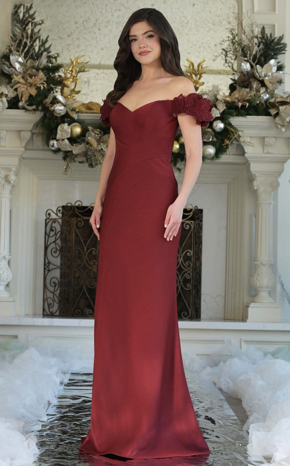 Exquisite Rina Di Montella RD3325 Dress detail view - VOLAKK