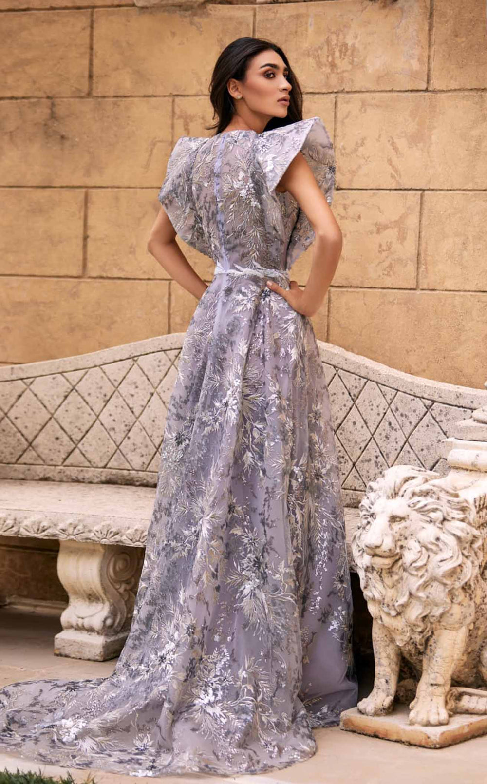 Reverie Couture SS002 Dress details - VOLAKK