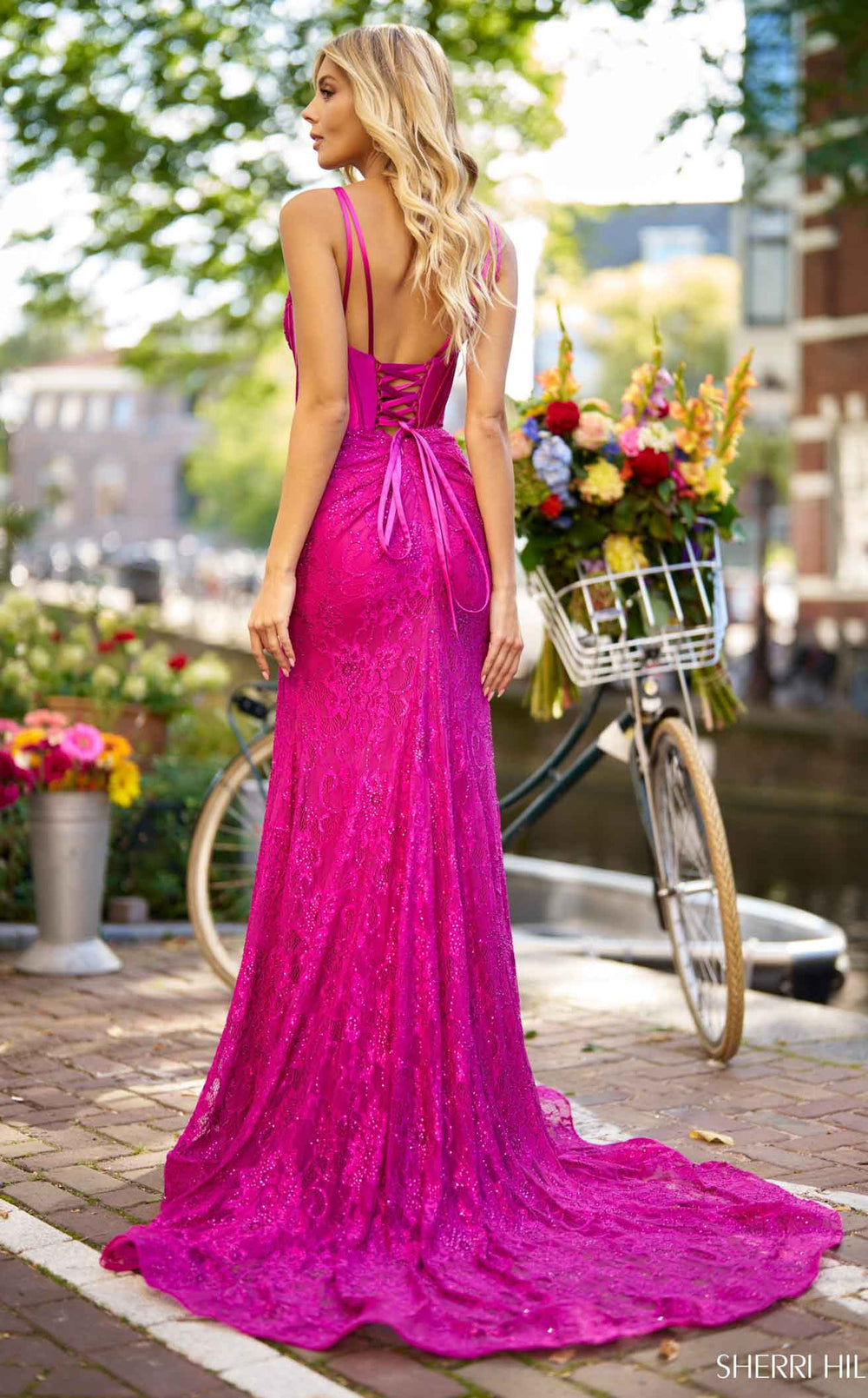 Exquisite Sherri Hill 56171 Dress detail view - VOLAKK