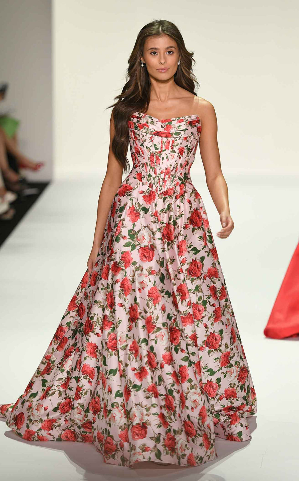 Exquisite Sherri Hill 57723 Dress detail view - VOLAKK