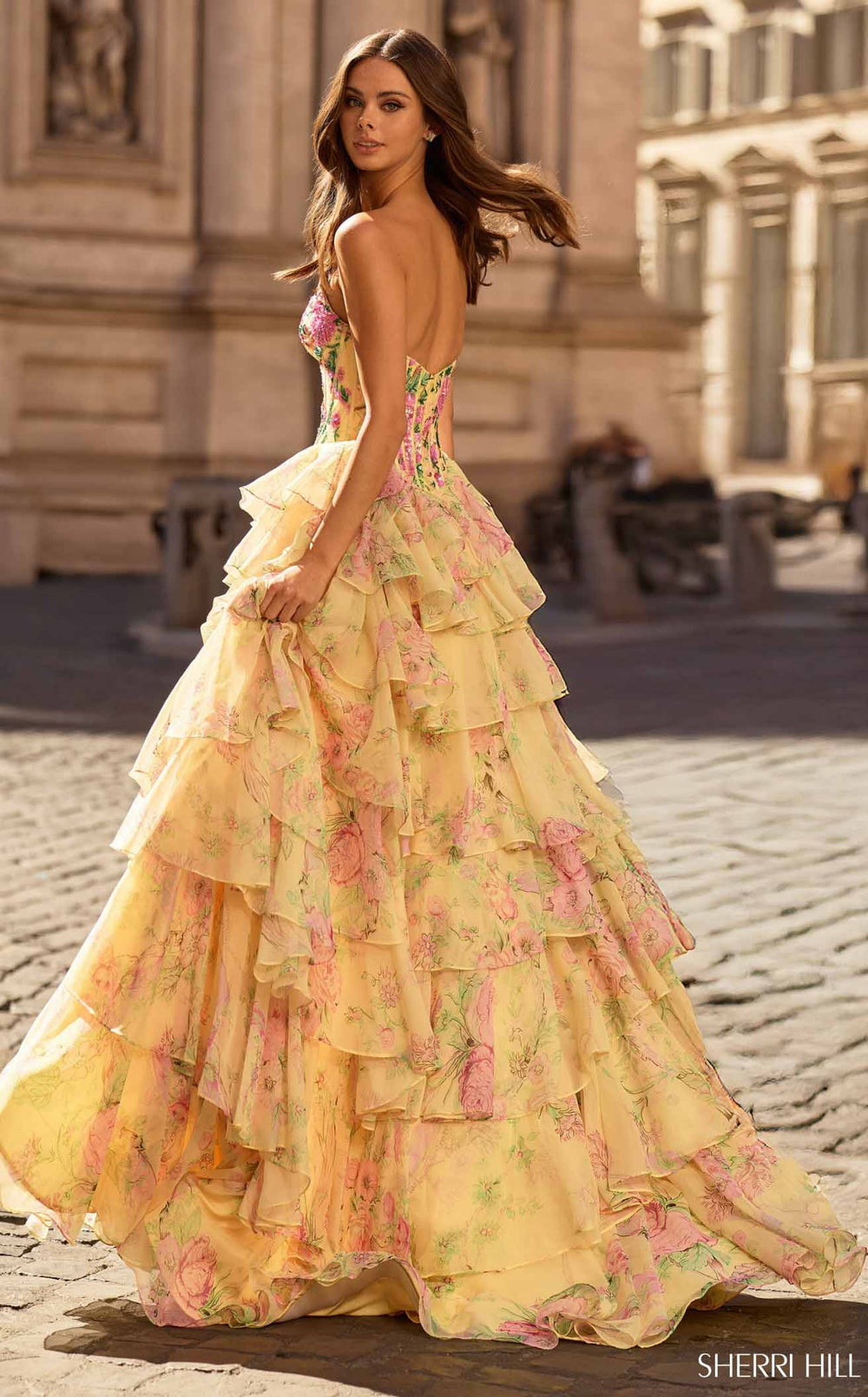 Exquisite Sherri Hill 58000 Dress detail view - VOLAKK