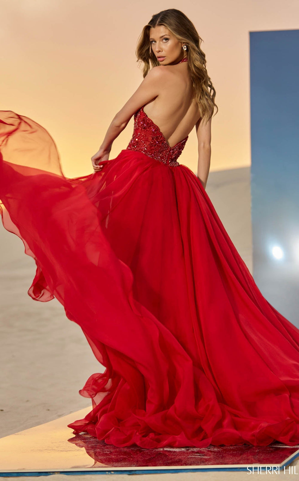 Exquisite Sherri Hill 67006 Dress detail view - VOLAKK