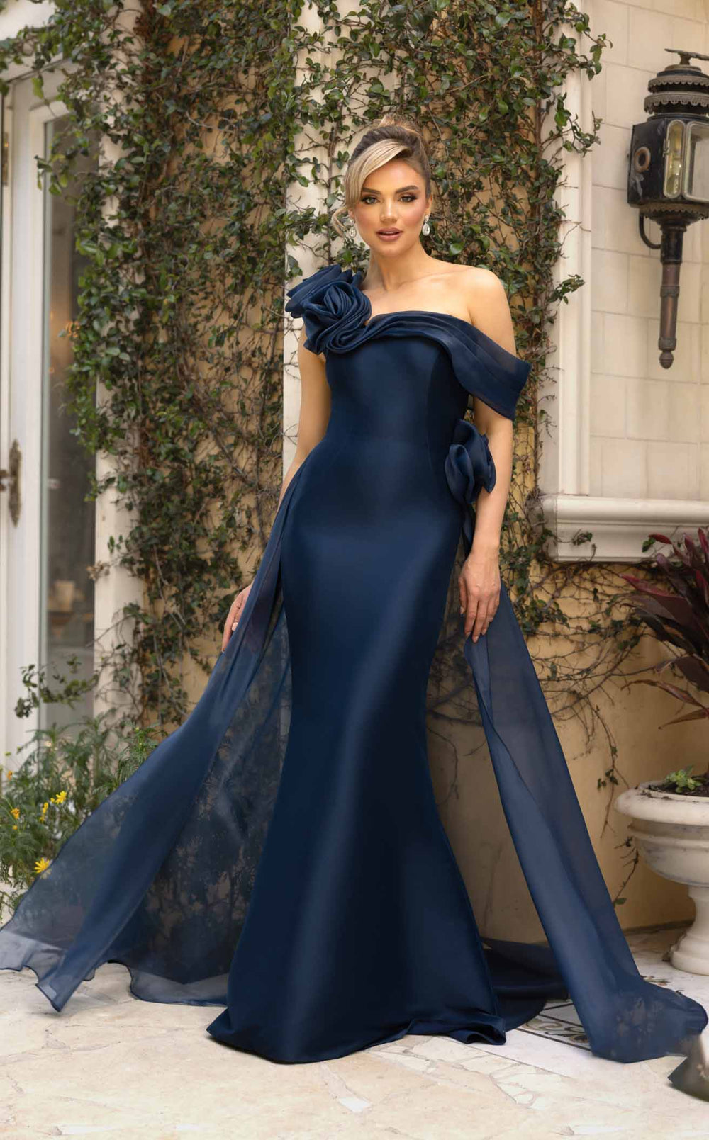 Terani 242M3342 Dress details - VOLAKK
