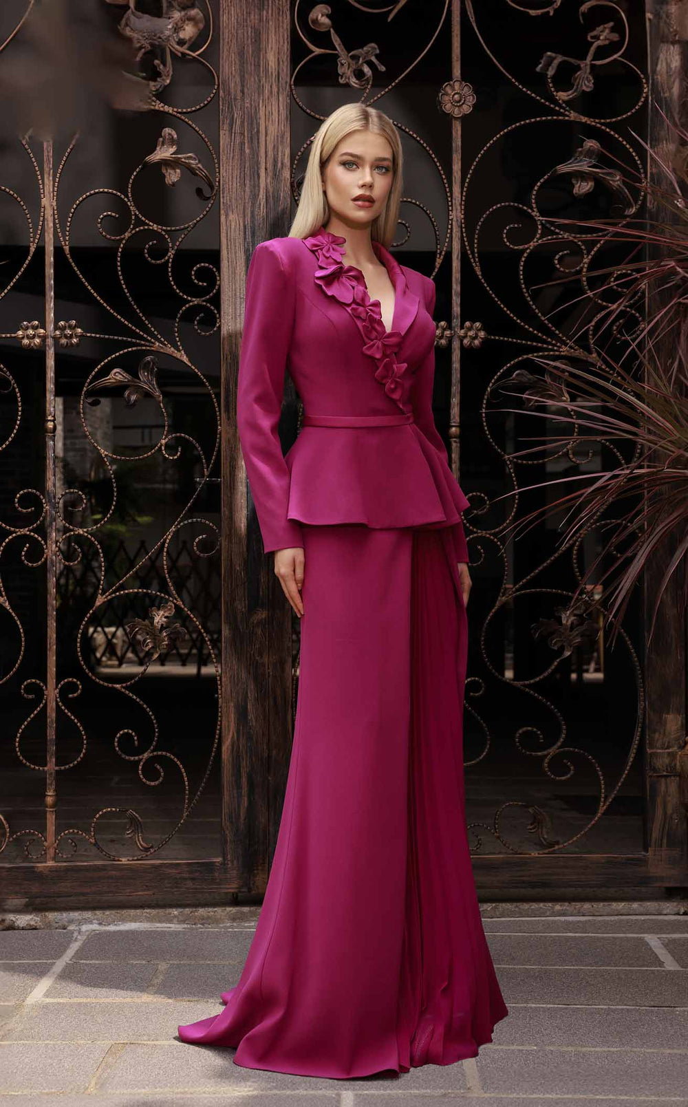 Exquisite Terani 251M4572 Dress detail view - VOLAKK