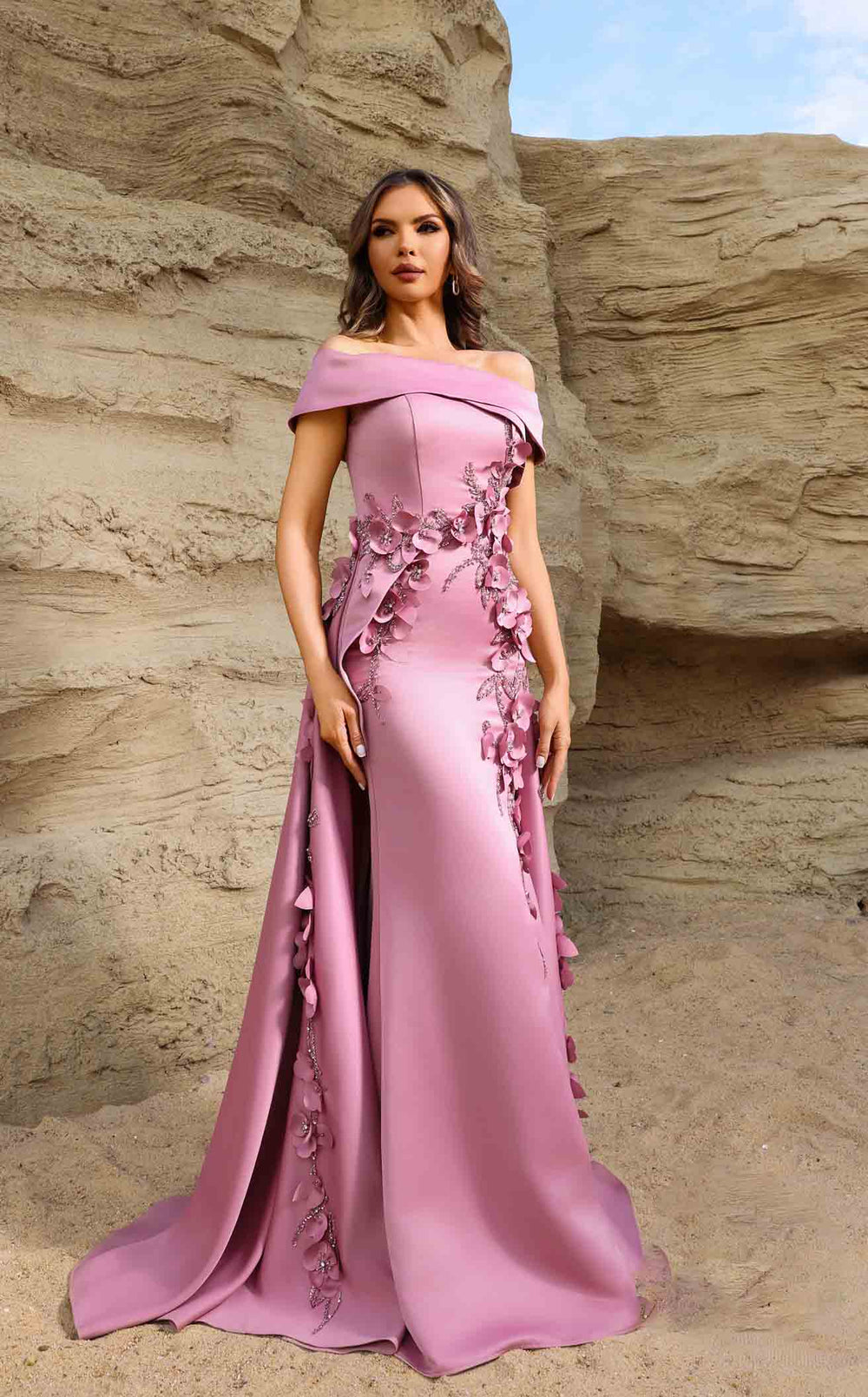 Terani 252M5317 Dress details - VOLAKK