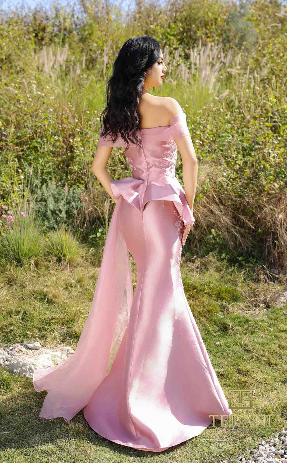 Terani 252M5357 Dress details - VOLAKK