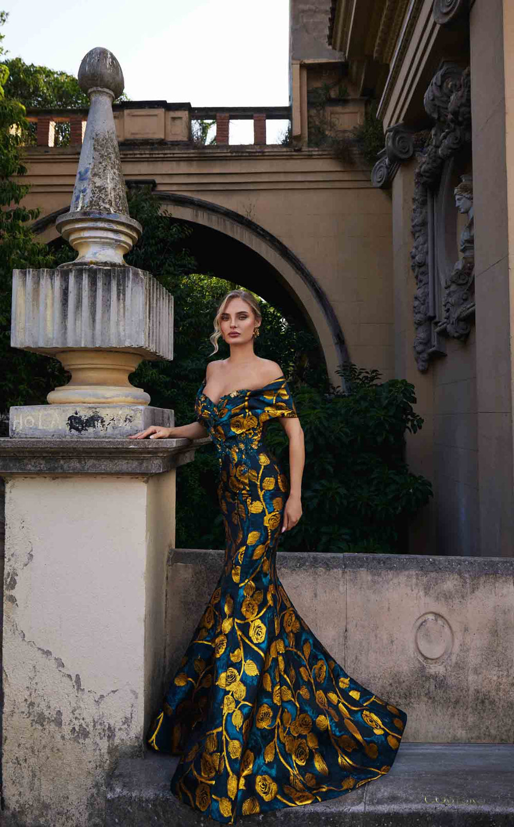Terani 261E6273 Dress details - VOLAKK