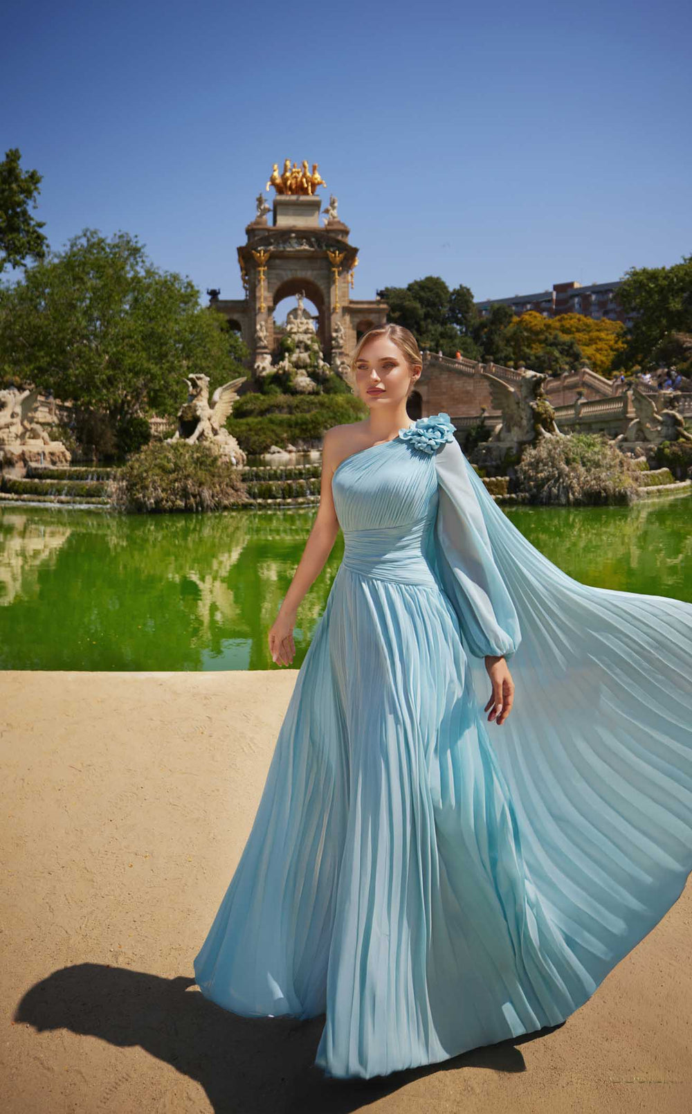 Terani 261e6206 Dress details - VOLAKK