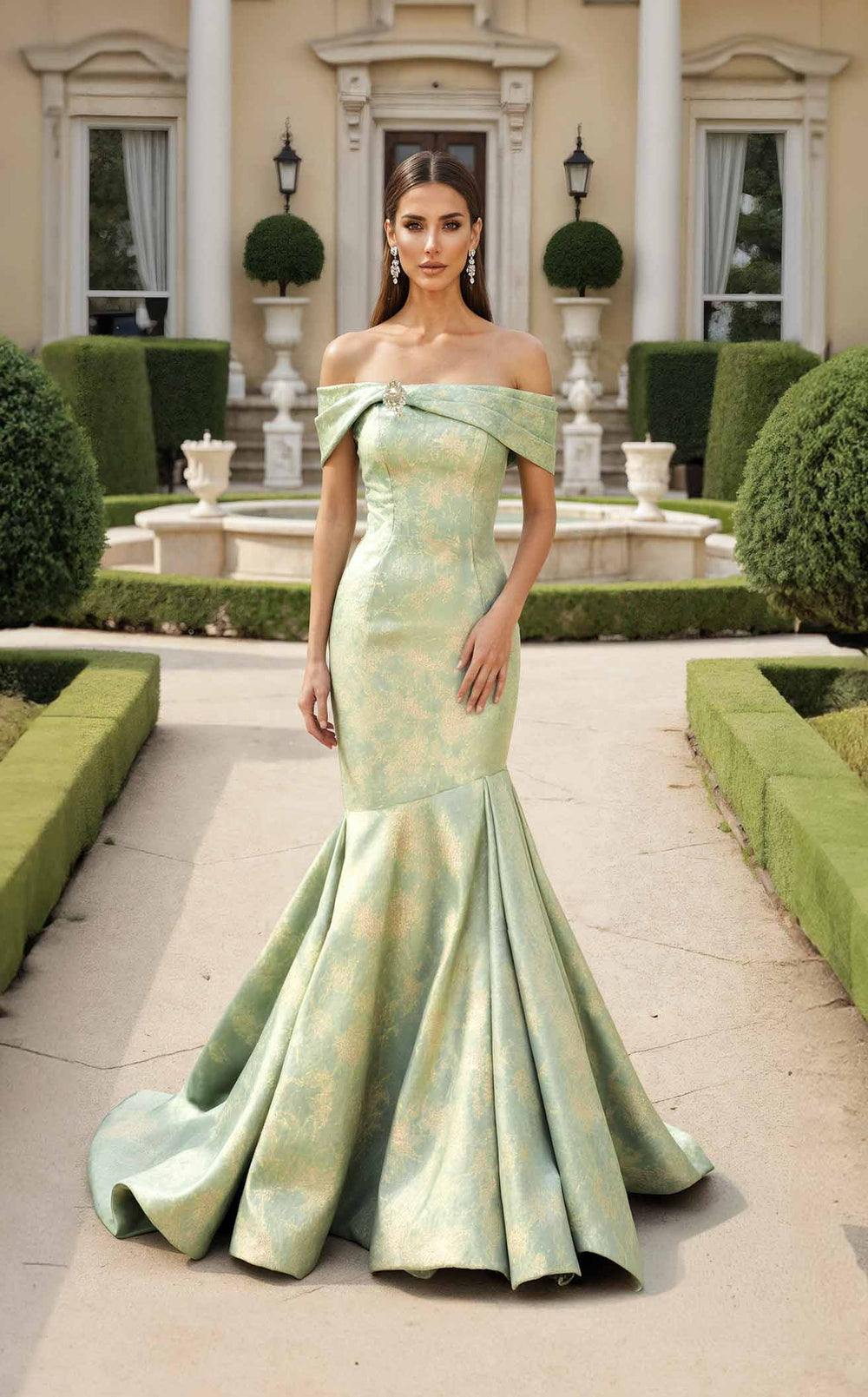 Exquisite Terani 261m6445 Dress detail view - VOLAKK