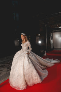 Royal Lace Off-The-Shoulder Sparkly Wedding Dress Meryem view 16