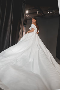 Plus Size Organza Wedding Dress Cardi view 7