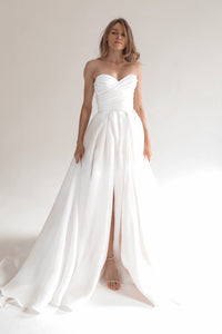 Sleeveless Wedding Dress Audrey view 27