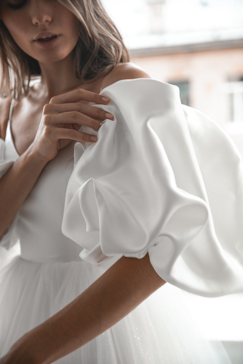 Detachable Sleeves Arianna - VOLAKK