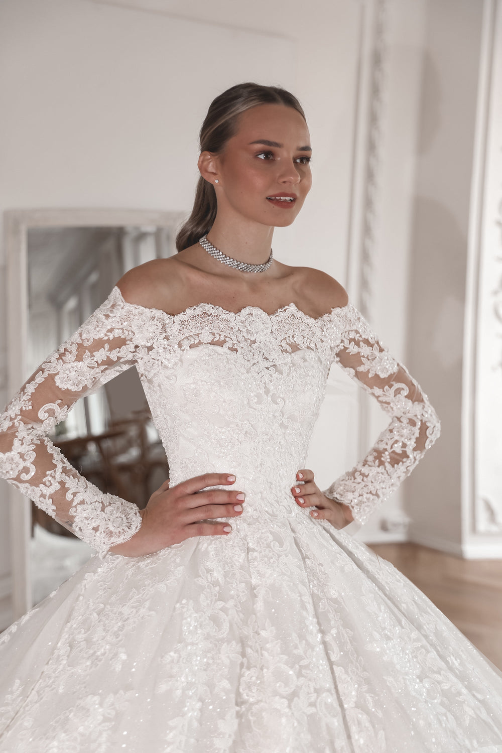 Exquisite Off-the-Shoulder Lace Ball Gown Nuria detail view - VOLAKK